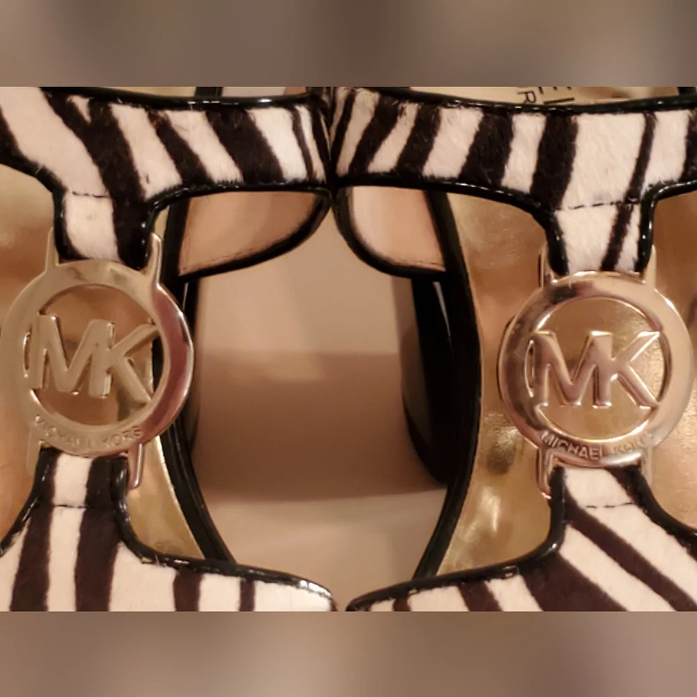 MICHAEL Micheal Kors Zebra Cary Sling Platform Sandal Size 8.5 - Picture 10 of 13